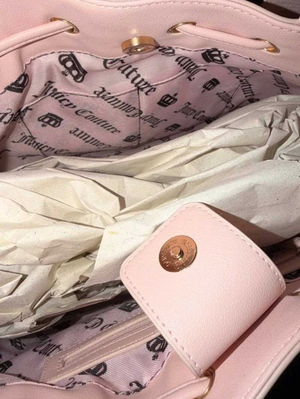Juicy Couture Bag & Wallet Set🍦 - Picture 10 of 10